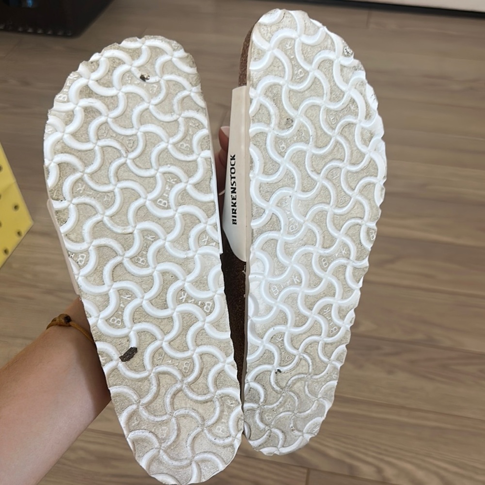 Birkenstock White Arizona Sandals Like New 39 - Picture 5 of 6